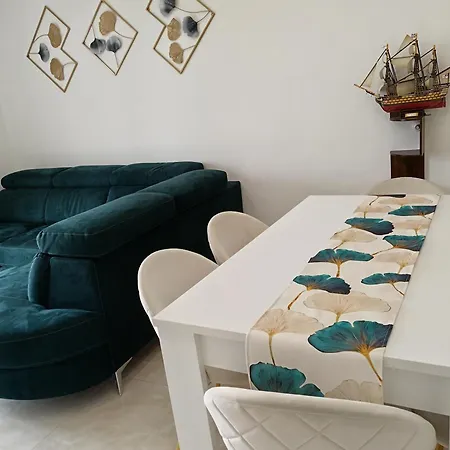 Apartment Lux *